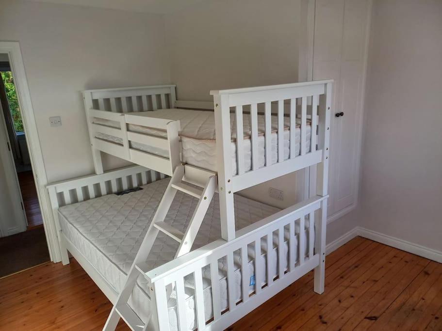 Vila Large 4Bed Available Long-Term In Letterkenny Exteriér fotografie