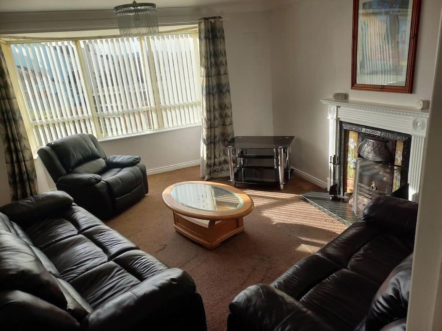 Vila Large 4Bed Available Long-Term In Letterkenny Exteriér fotografie